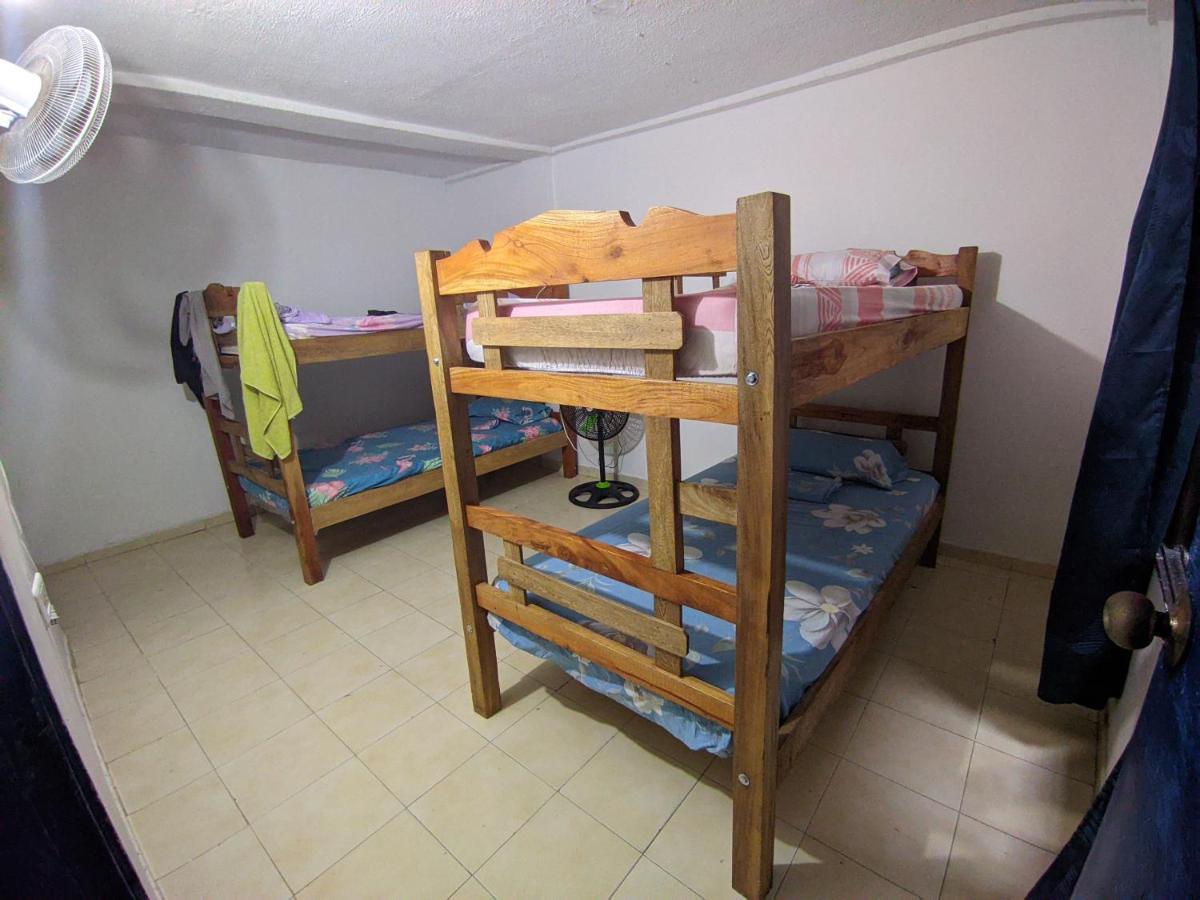 Hostel Caballo Blanco Cartagena Bagian luar foto