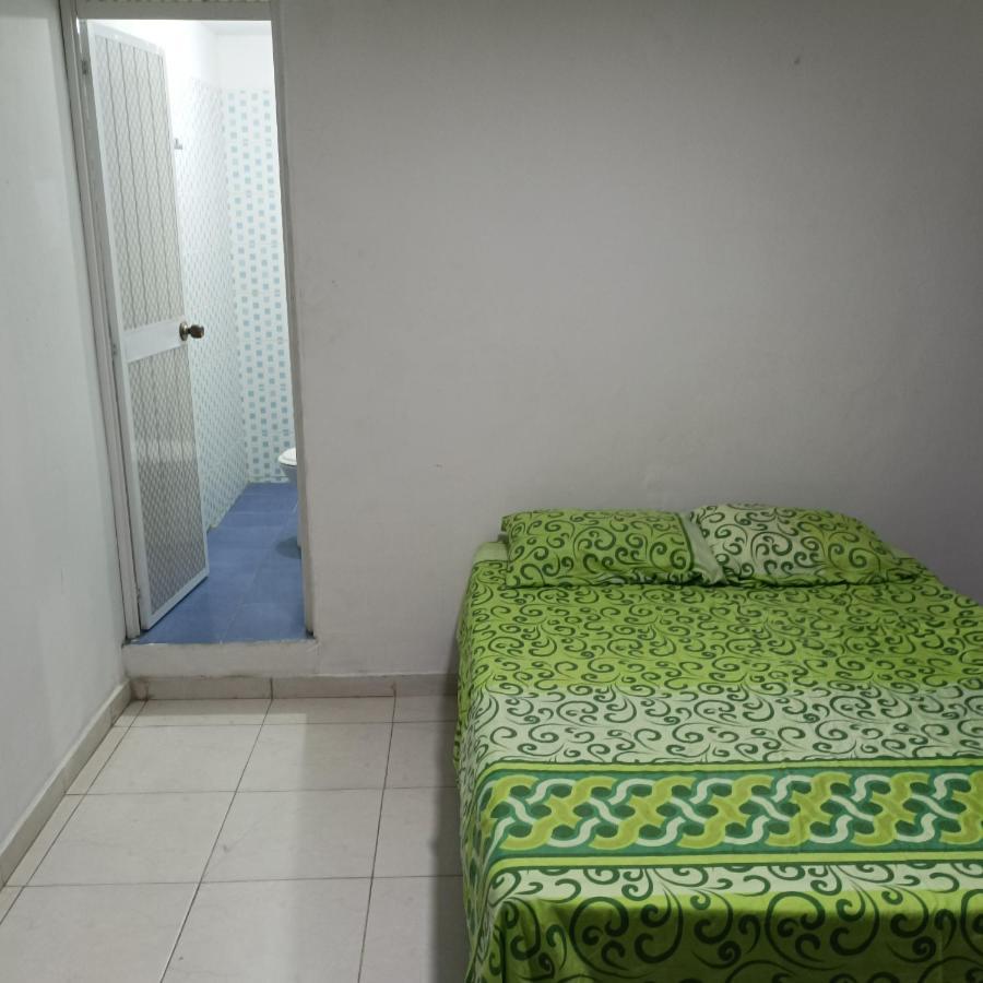 Hostel Caballo Blanco Cartagena Bagian luar foto