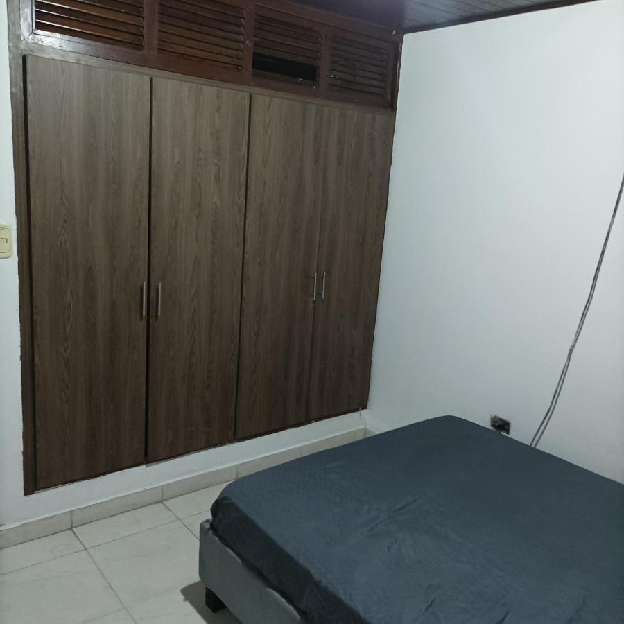 Hostel Caballo Blanco Cartagena Bagian luar foto